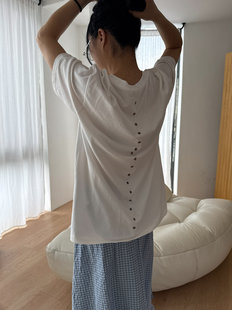 back eyelet T