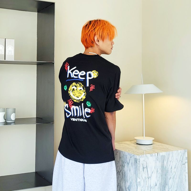 VENTIQUE(ベンティーク)の「Keep smile T-shirt 2color(Tops)」