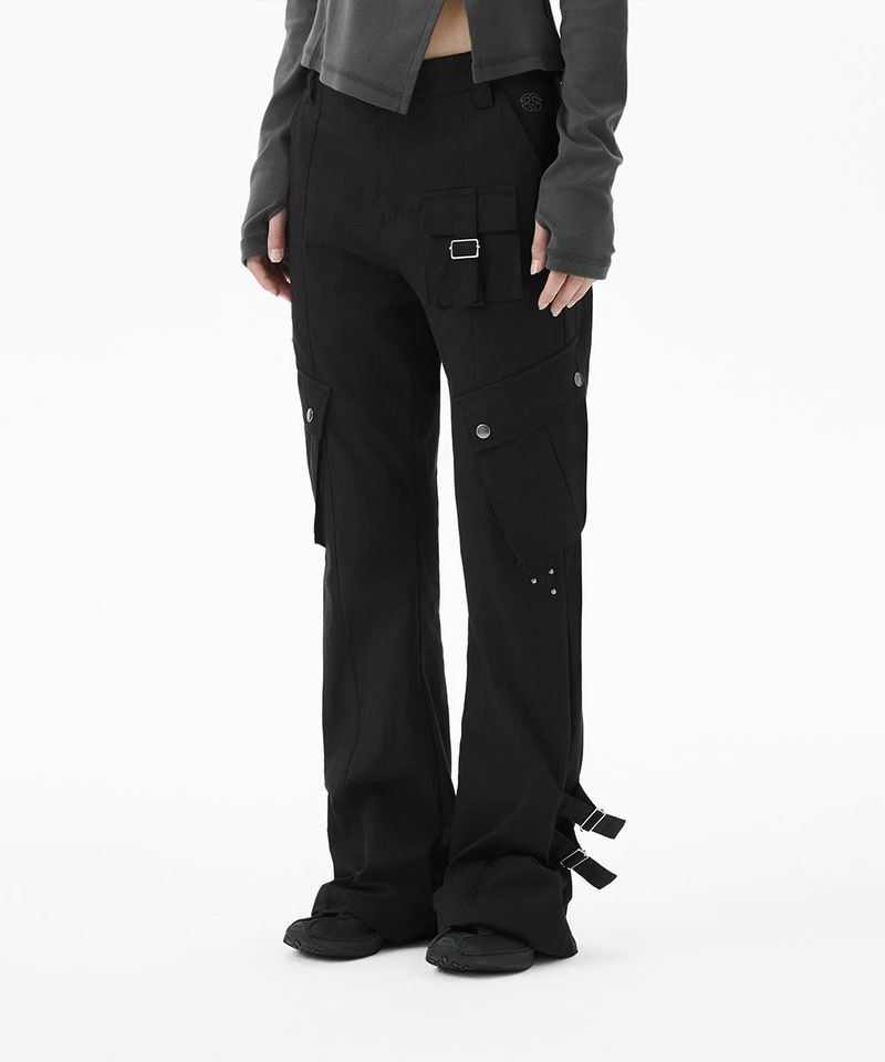 mahagrid(マハグリッド)の「UTILITY CARGO FLARE PANT(Pants)」