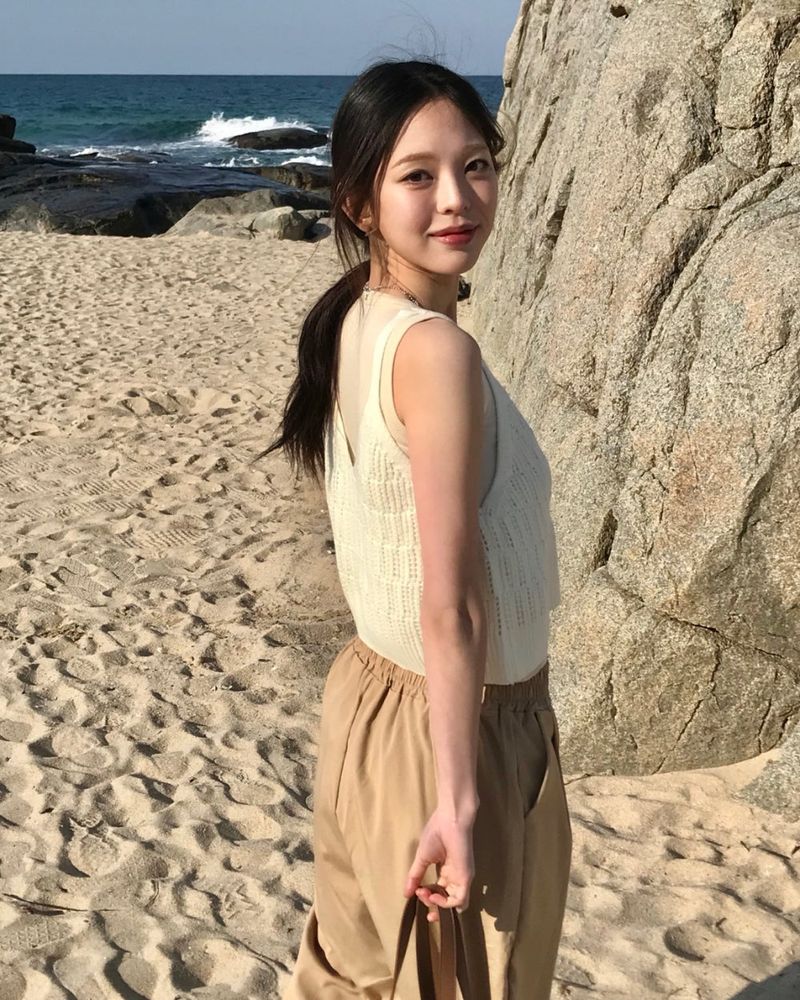 Marissa sleeveless