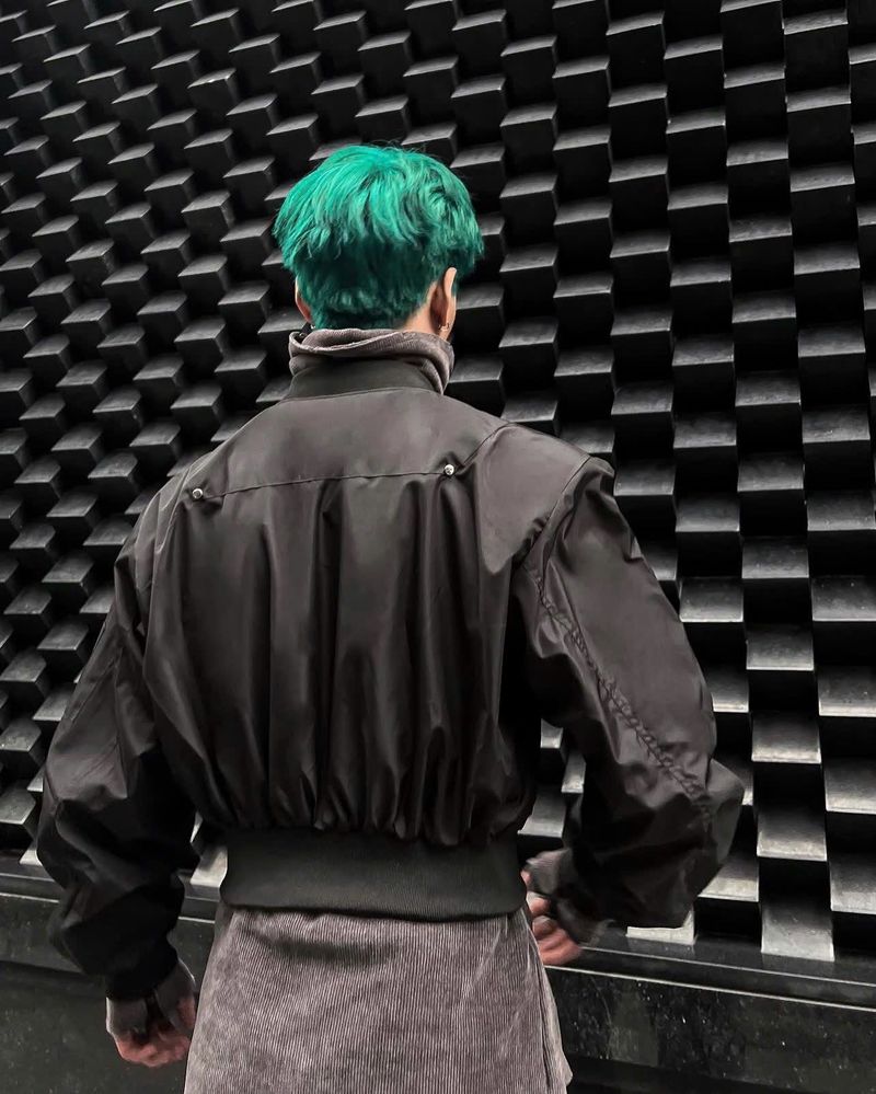WINDBREAKER BOMBER JACKET