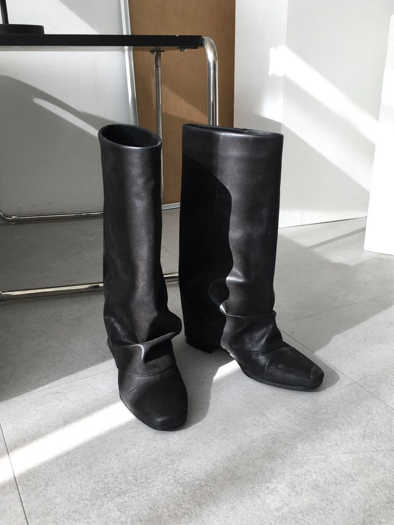  Folding Wrinkle boots