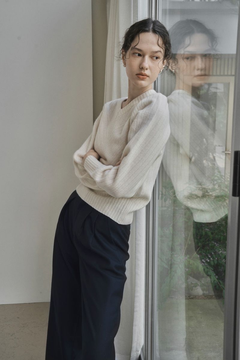cle（クレ）の「TUCK TWILL PANTS_NAVY（Pants）」