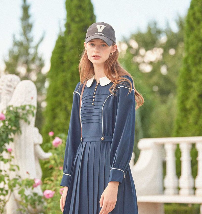 Pipping Pintuck Dress