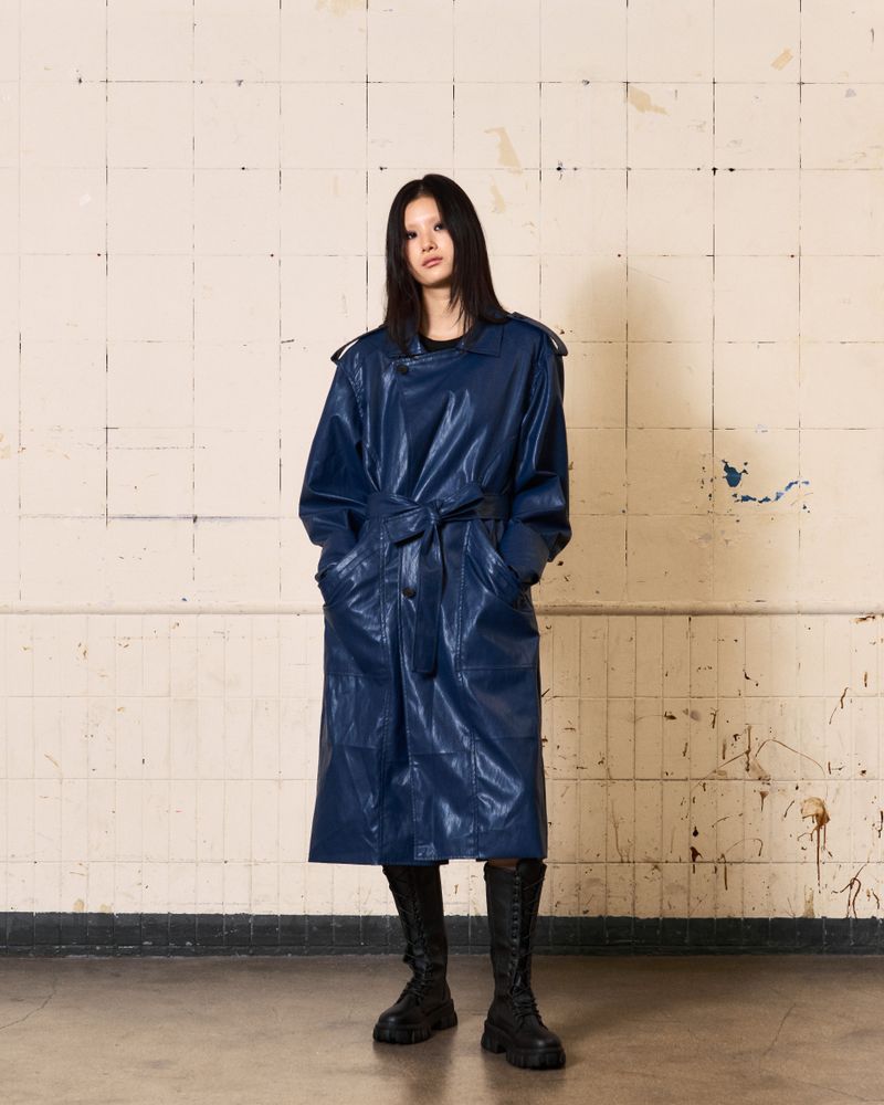 Curved Leather Trench coat (Blue)
