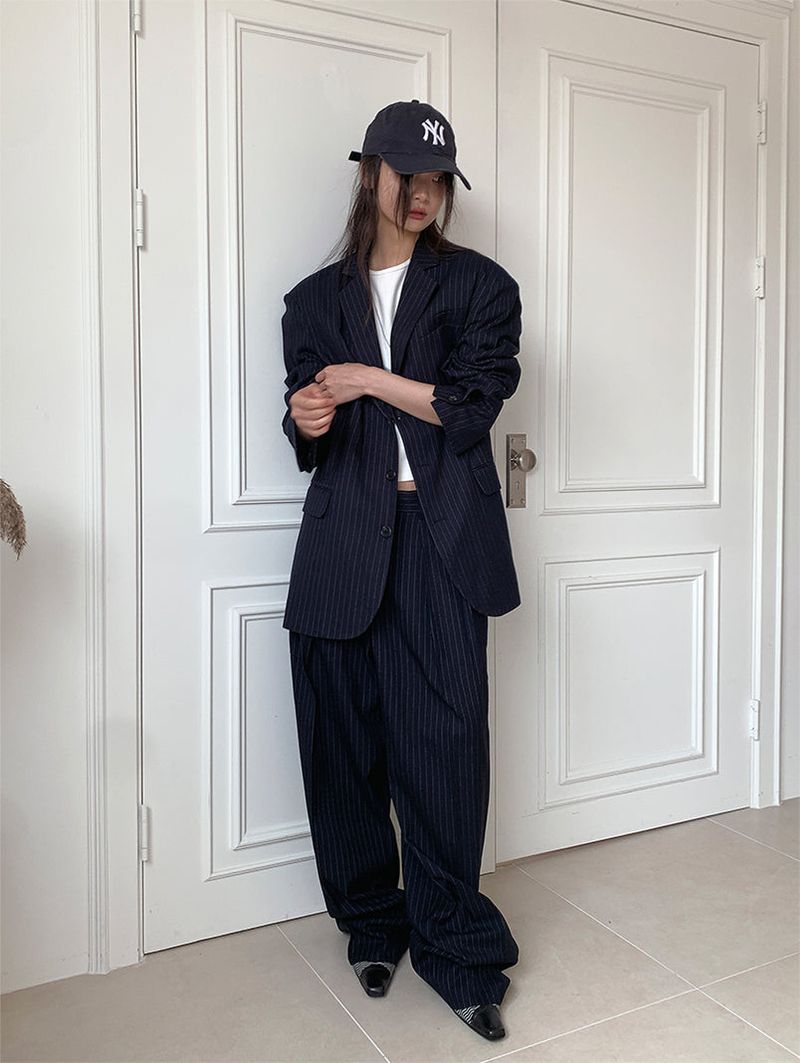 PAPERMOON PIN STRIPE PLEATE TROUSER