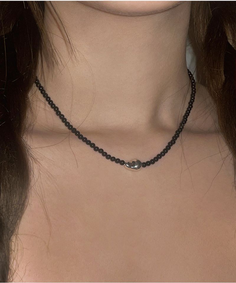 PEANUT ONYX NECKLACE