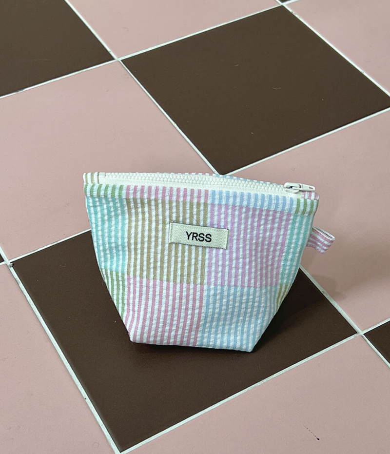 YRSS（イヤス）の「パスターミックスポーチ(POP-UP POUCH)（スマホグッズ/小物）」