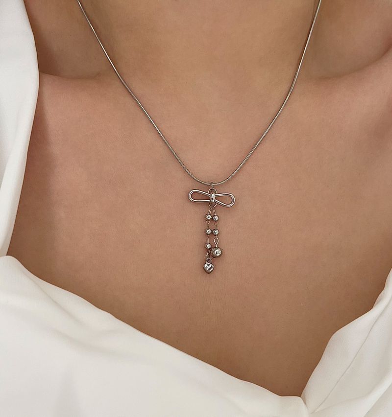 au Hip Ballet Core Stainless Steel Titanium Ribbon Ball Chain Snake Strap Heart Chain Necklace