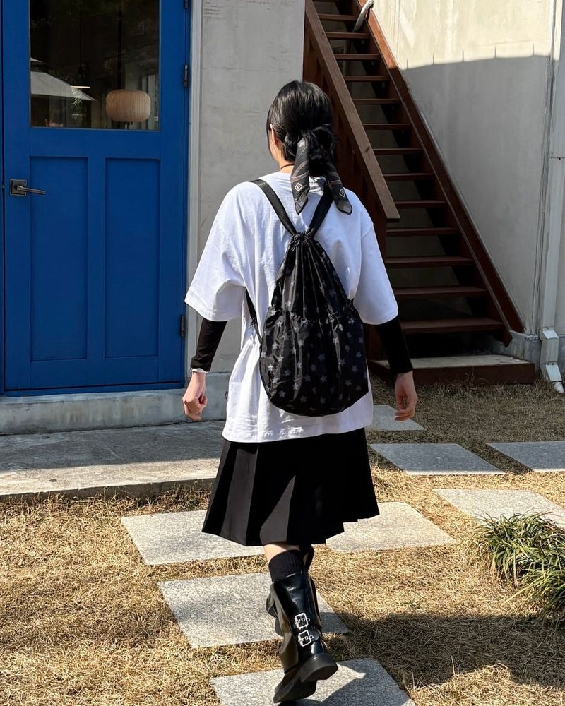 Staring backpack