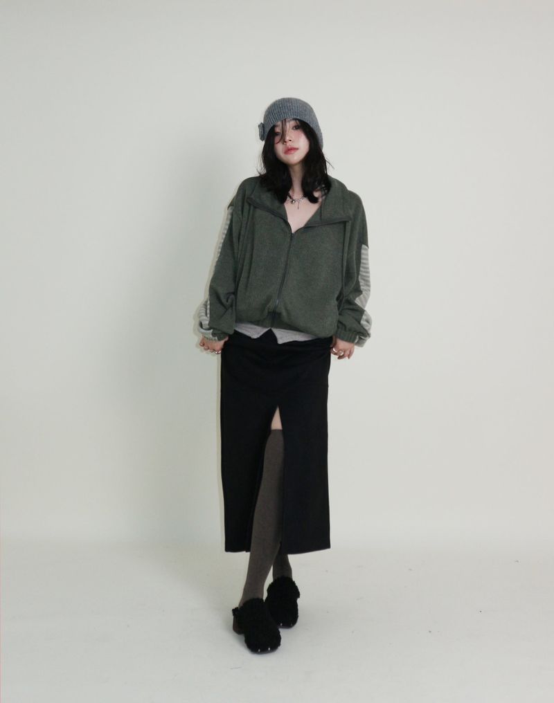 Hakata Stripe Coloring String Knitwear Zip-Up