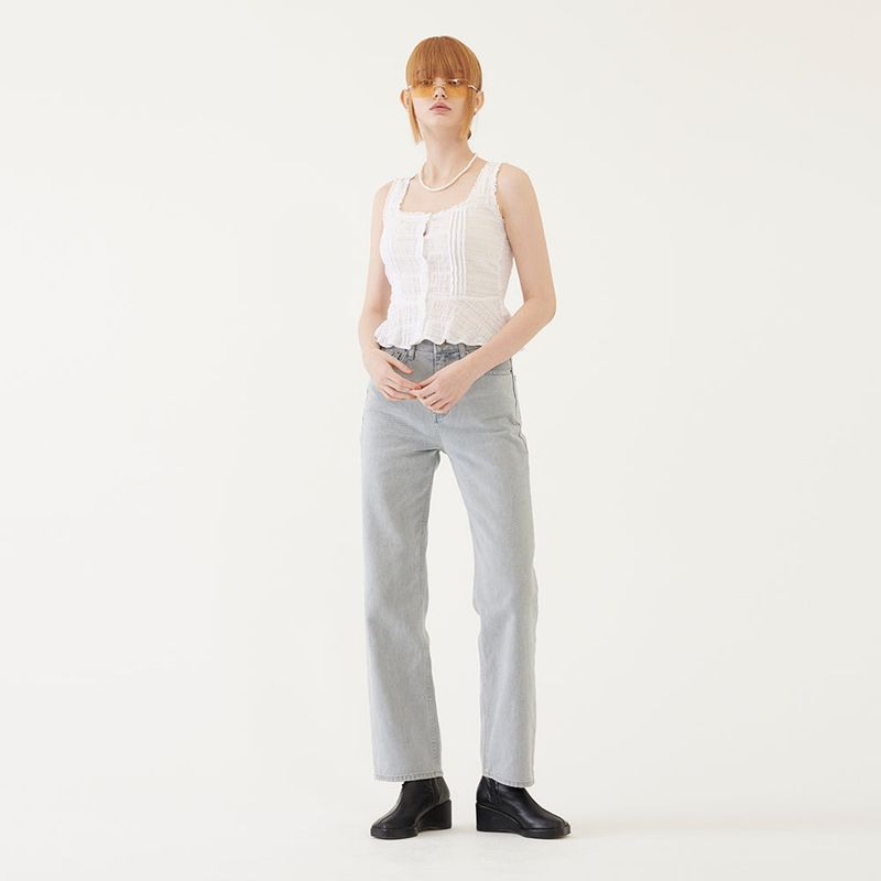 TMO BY 13MONTH（ティーエムオーバイサーティーンマンス）の「STRAIGHT FIT JEANS (GRAY)（Pants）」
