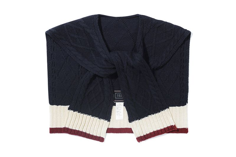 CABLE KNIT SHAWL MUFFLER_NAVY