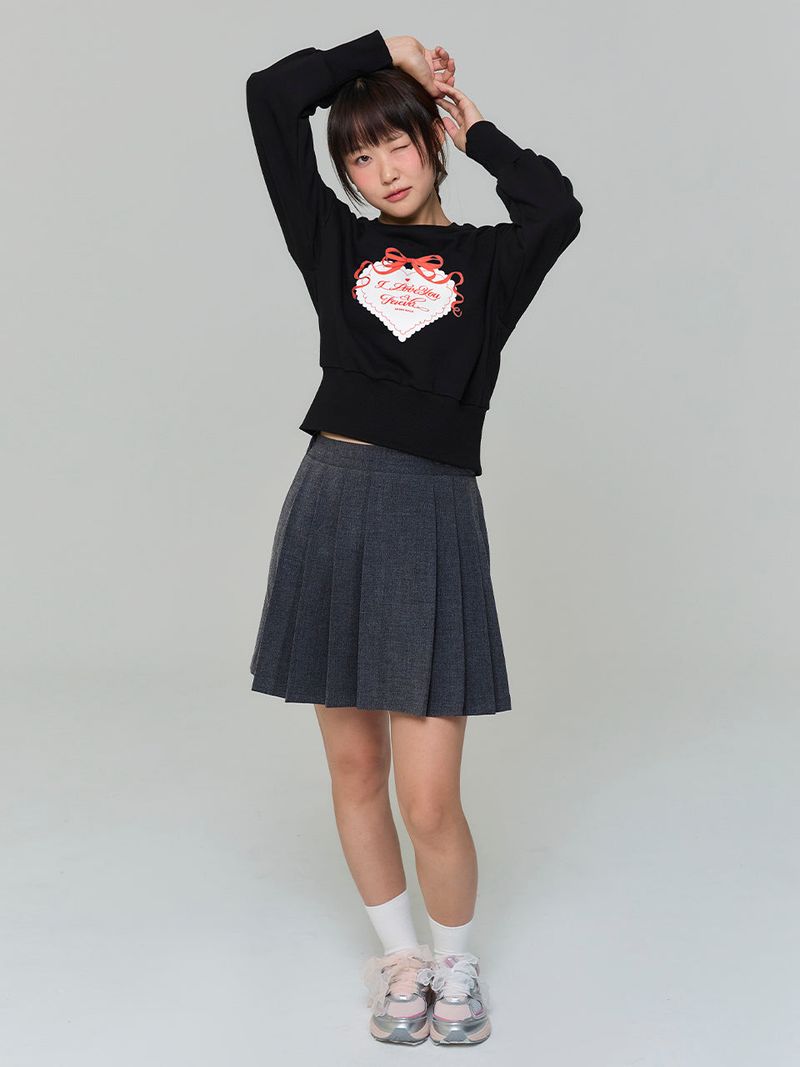 HEART SWEATSHIRT - BLACK