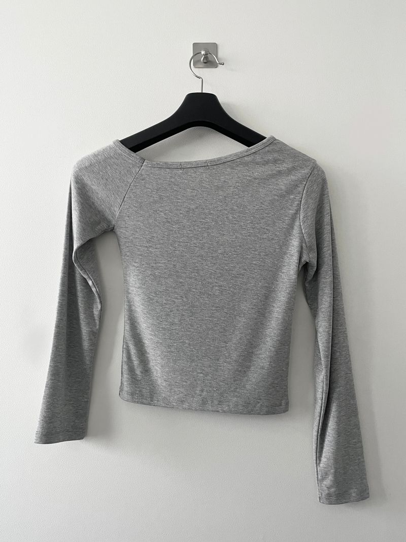 Funny diagonal slim off-shoulder T