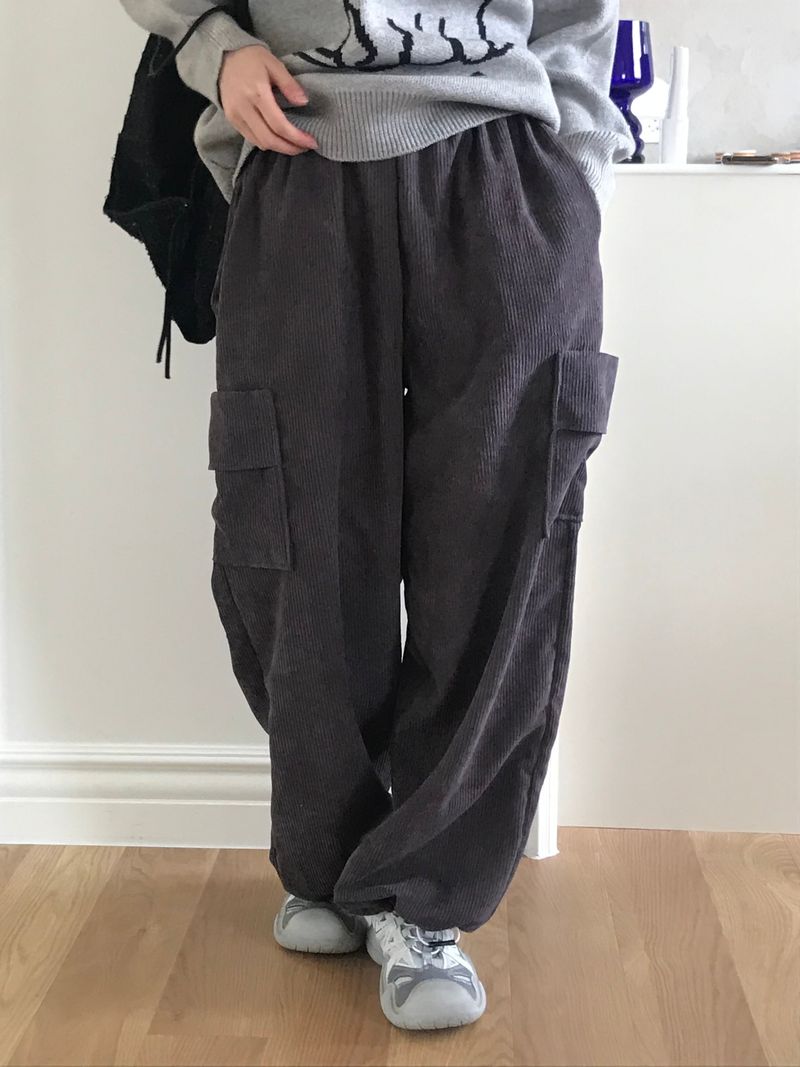 Arco iris（アルコイリス）の「Kamut corduroy cargo pants（Pants）」