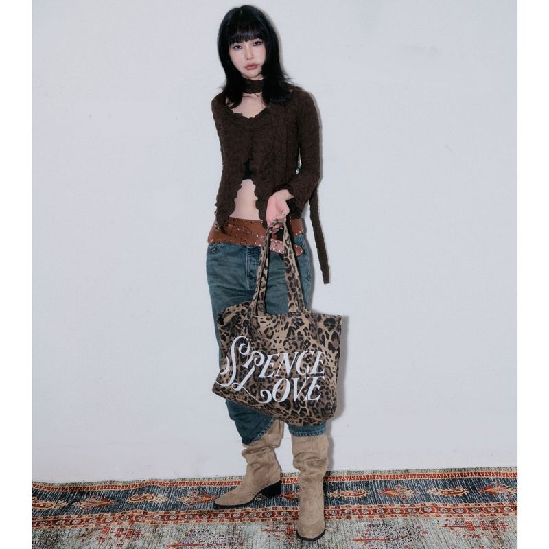 Ribbon-Twisted Top *Scarf Set [Brown]