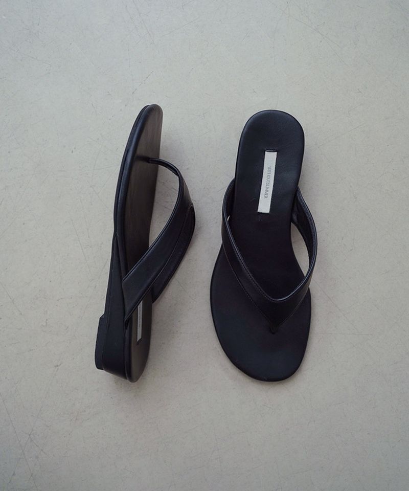 WITHOUTSUMMER（ウィズアウトサマー）の「シンプル フリップフロップ_ブラック（シューズ）」