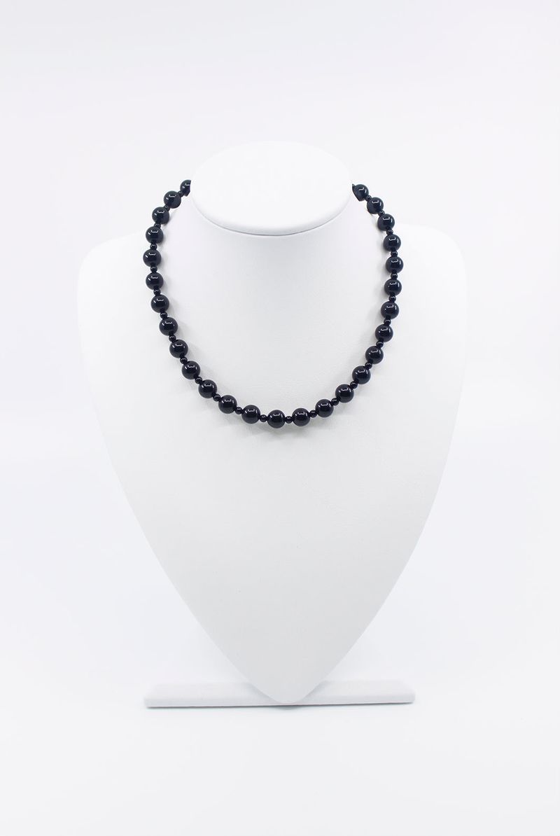 MIAE（ミアイ）の「紅煙 Chaewoonok bold choker (Black/Blue)（Accessories）」