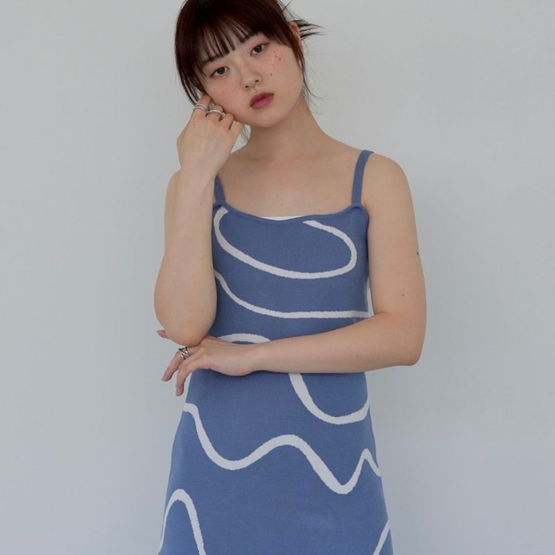 Wave pattern knit one piece