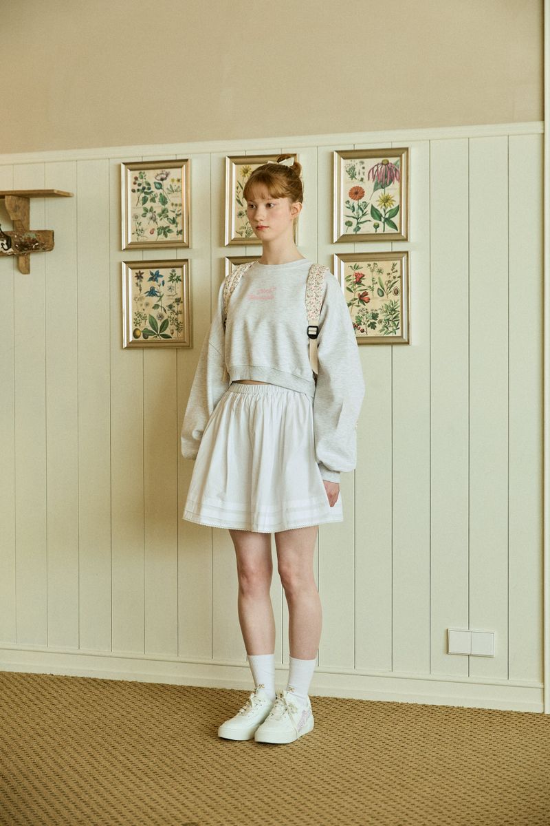 BALLET LETTERING SWEATSHIRT