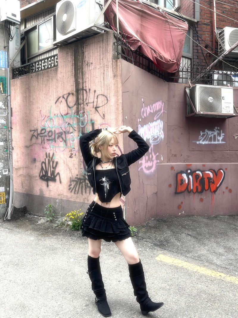 Cropped Two-Way Cargo Hood Zip-Up