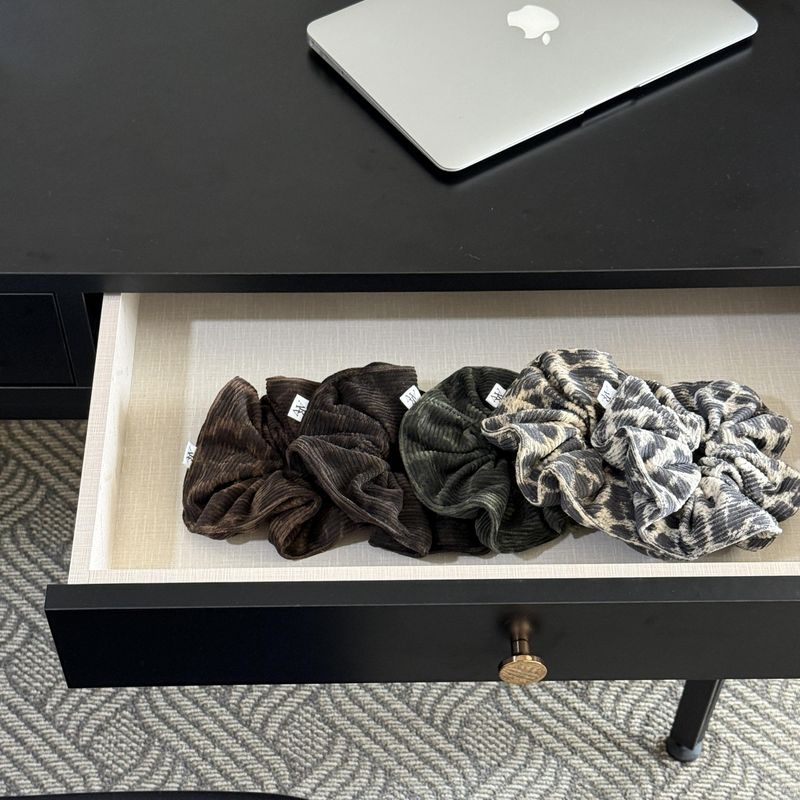 scrunchie corduroy big leopard_brown