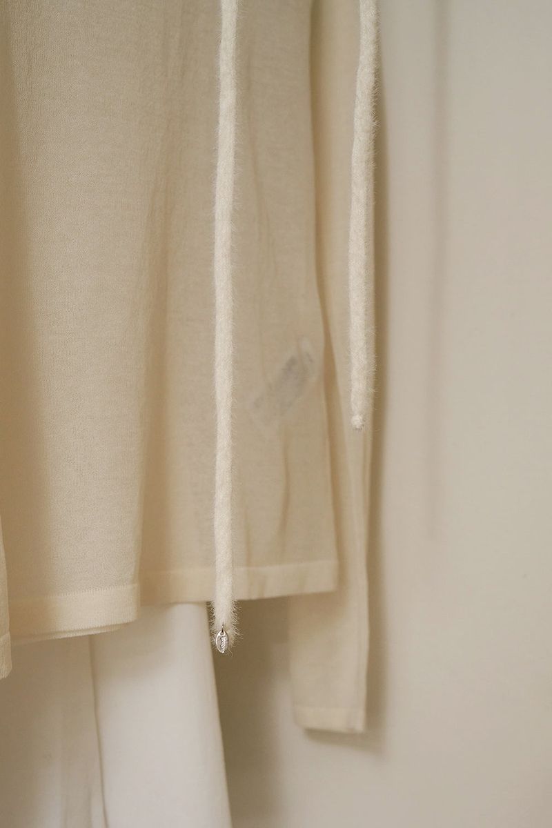 string knit scarf - Ivory