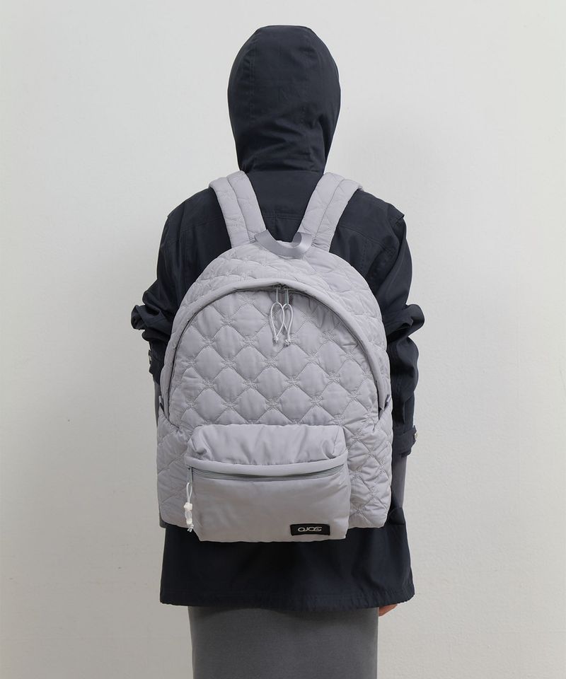 ojos（オホス）の「スターキルトパッディドバックパック XL/グレー（バッグ）」
