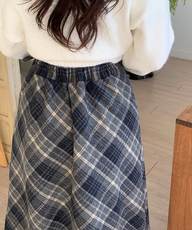 Betty Check Skirt