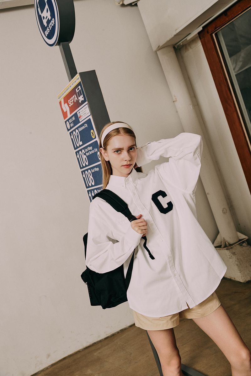 Cワッペン ロングスリーブ オックスフォードシャツ・ホワイト［ユニセックス］ / C Patch Unisex White Oxford Shirt