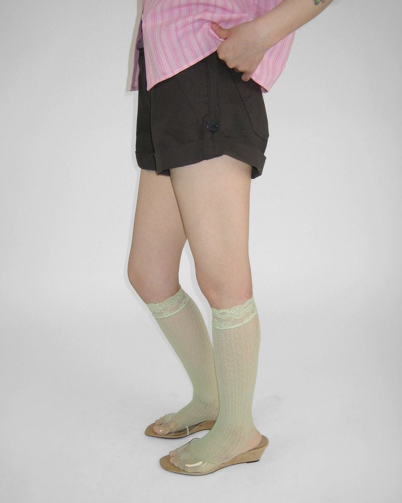 TAUPE ROLL-UP SHORT PANTS