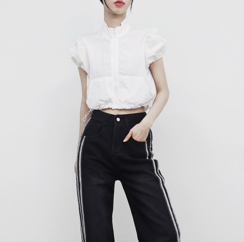 Amuah Crop String Half Zip-Up