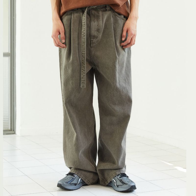 ALARMSEOUL（アラームソウル）の「ALARM ONE TUCK BELTED DYEING PANTS BROWN_MAN（Pants）」