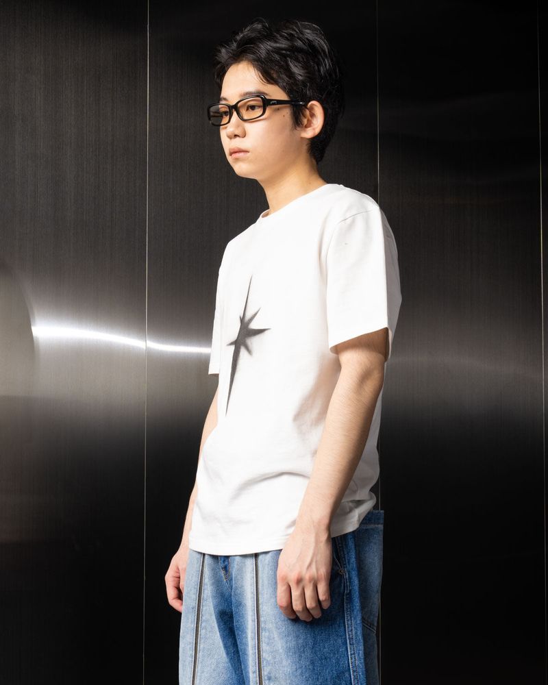 Sprayed Half Top (White)