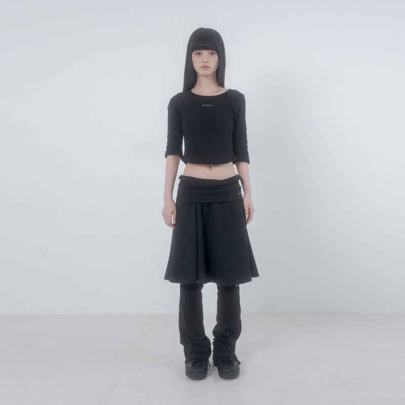 Strap leg warmer