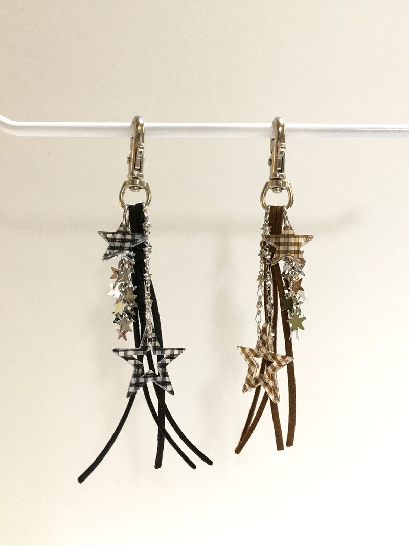 Hippie star keyring