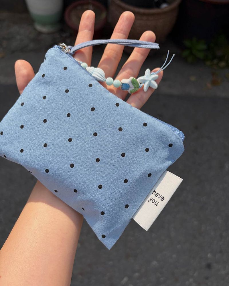 Baby dot flat pouch - blue , M size