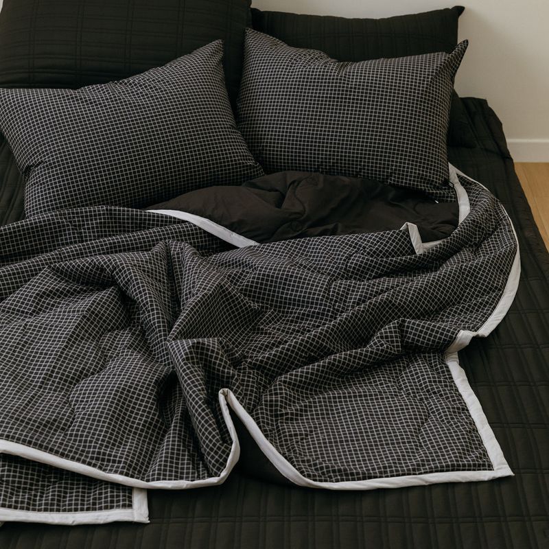 Borderline Pattern Reversible Summer Comforter - Black Double Check - SS size