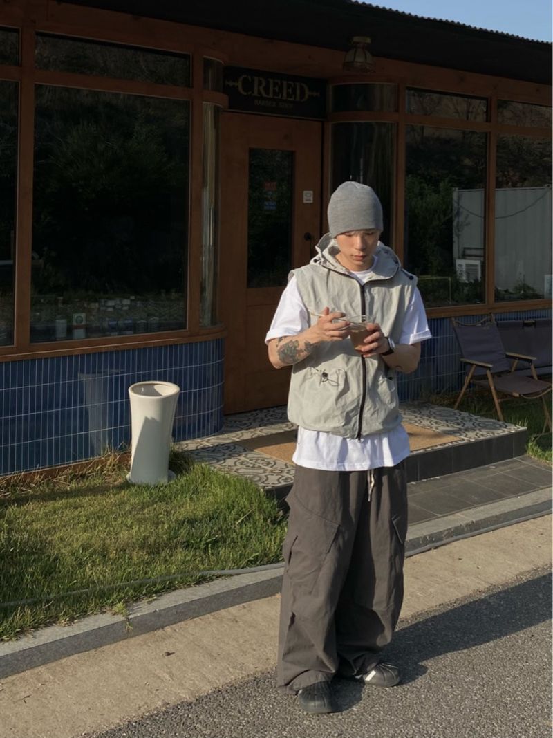 Nylon Pocket Hooded Vest 3C