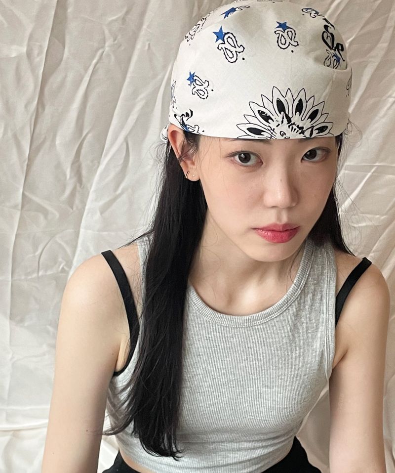 Paisley cat bandana scarf_ white