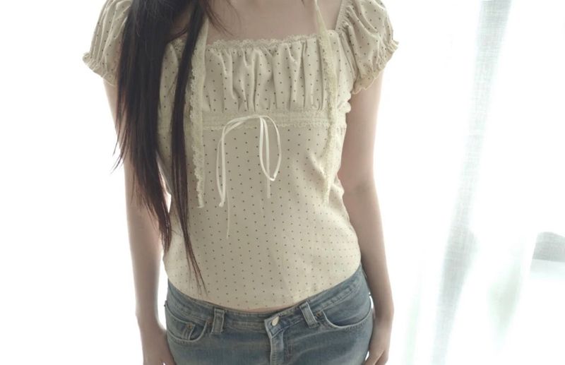 hazel scarf tee