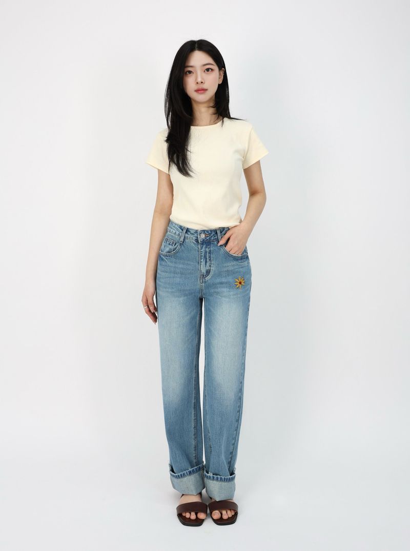 FLOWER EMBROIDERED STRAIGHT DENIM code 26215