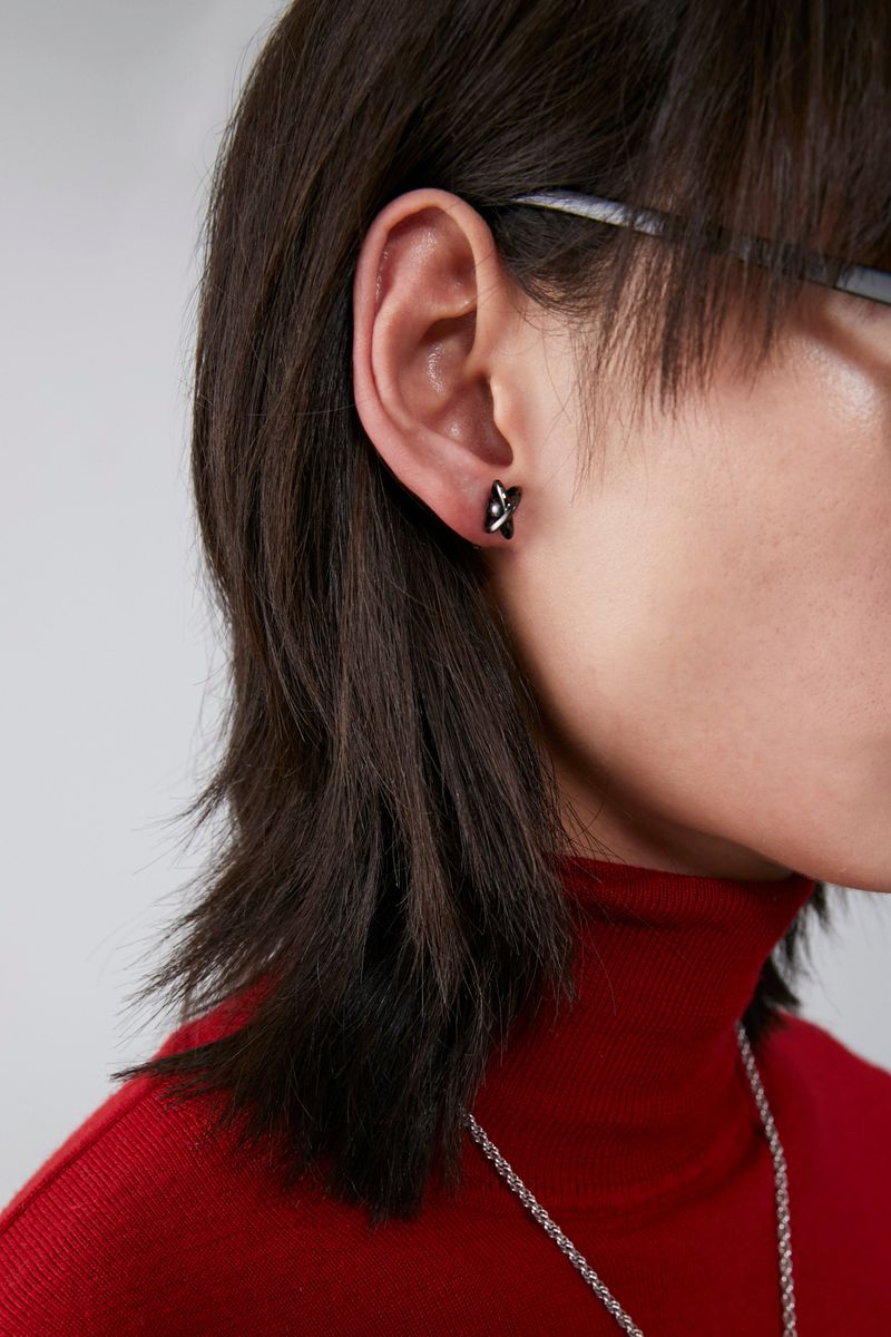 keep'em（キープエム）の「ETERNAL pearl earring(BLACK) -Single piece-（Accessories）」