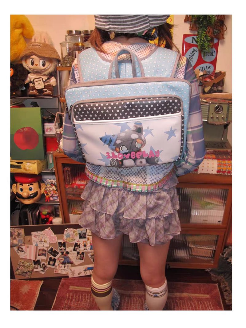 loveplayshop（ラブプレイショップ）の「イスケープLoveplayshop イラストレーションアーティストシリーズキャットスターショルダーバッグ（バッグ）」