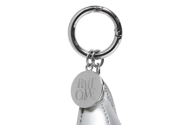 SHINING LOGO CUSHION KEY-RING
