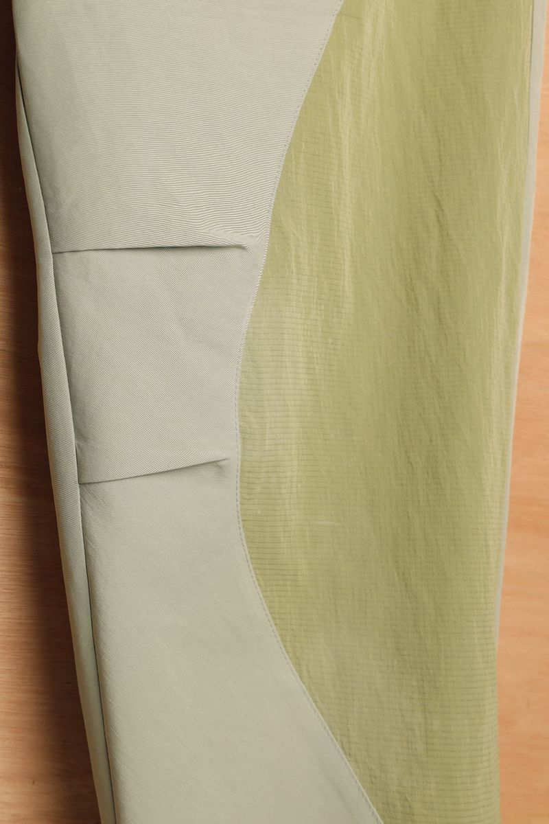 ASYMMETRIC WAVE PANTS-EARTHY GREEN