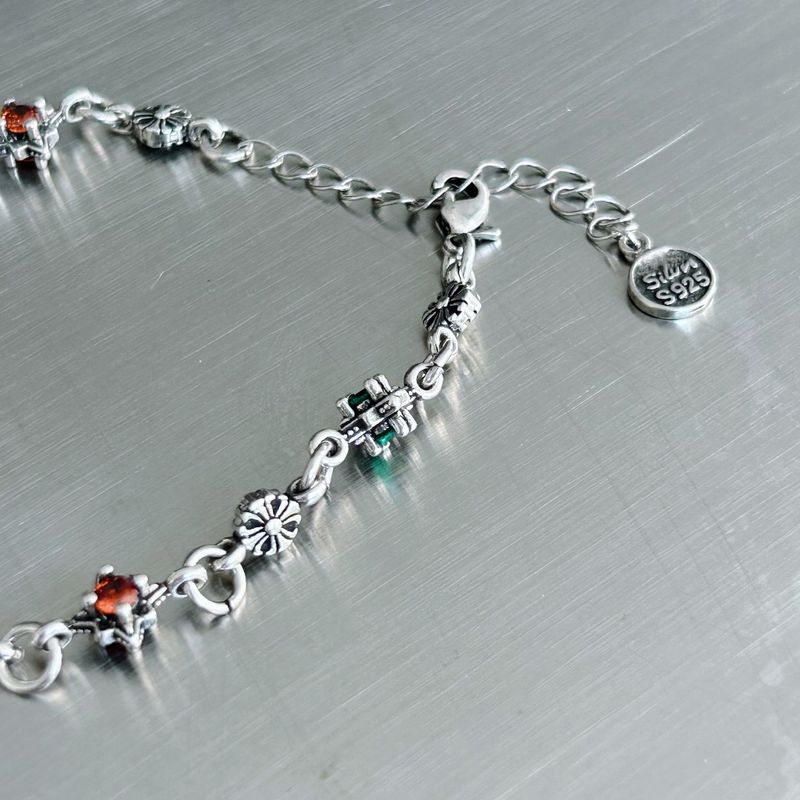 Interlaced Floral Chain Bracelet