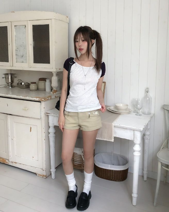 Loopen Lace Zipper Roll-up Shorts