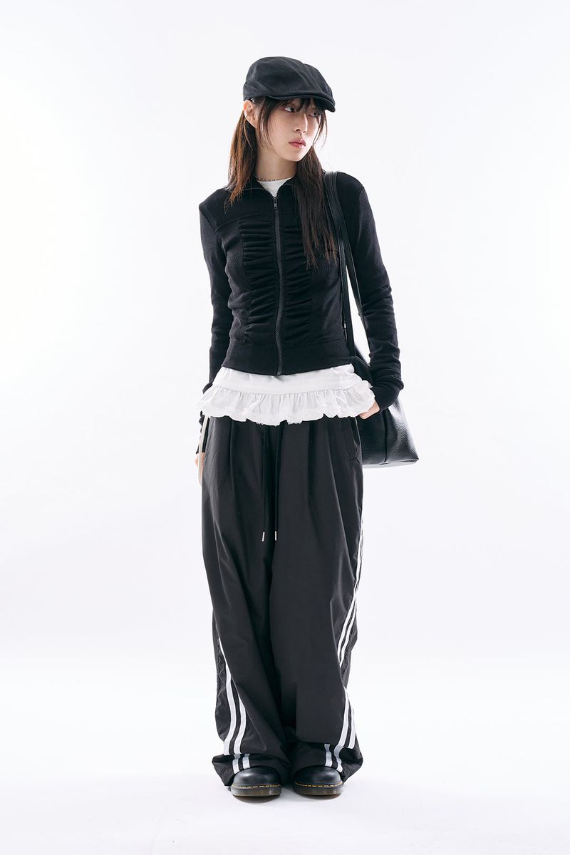 Raucohouse(ラウコハウス)の「Elixir high-neck shirring zip-up(Tops)」